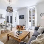 Wide & 3 Bdr - Ac & Balcony *