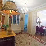 Large Bright Apartment In The Heart Of Nice