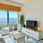 Vue Mer Panoramique, Plage Et Promenade A Pied