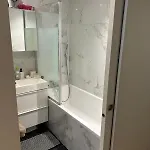 Elegant Apartment In Nice With A Private Garden