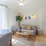 62 Carnot Lot 6 - Renove - Climatise - 2 Apartment *