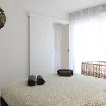 Nice Time - Chic Apartment With Sunny Terrace, Nice Port