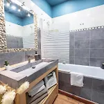 La Suite Ponchettes Vieux Nice Plage A 5 Min Quartier Anime