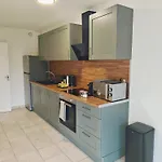 Appartement Lumineux Avec Terrasse A Nice