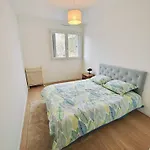 Appartement Lumineux Avec Terrasse A Nice