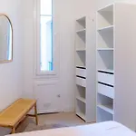 Appartement En Plein Centre-Ville