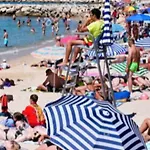 Apartment Promenade Des Anglais-2 Mins Walk To Beach- Charming Duplex -air Conditioning Wi-fi Nice