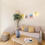 62 Carnot Lot 6 - Appartement Renove - Climatise - 2 Chambres Suites