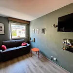Charmant Studio dans une résidence étudiante proche du port de Nice
