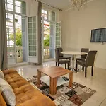 Apartment Stylish 1-bedroom Minutes From Beach&promenade *