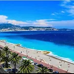 Promenade Des Anglais-2 Mins Walk To Beach- Charming Duplex -air Conditioning Wi-fi Apartment Nice