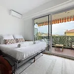 Exceptional Vieux-port Terrace View *