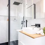 Super Flat In Carre D'or - 1 Minute From The Sea Apartment
