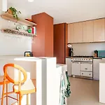 Modern & Designer - Absolutely Quiet * Nice
