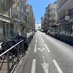 One-bedroom Near Promenade Des Nice