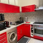 One-bedroom Near Promenade Des *