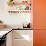 Modern & Designer - Absolutely Quiet * Nice