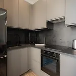 Beautiful 2-room In Port De Apartment Nice