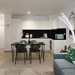 Apartment Time - Chic With Sunny Terrace, Port Nice