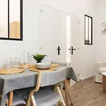 Apartment Wehost D2 - Smart & Chic Loft, 3 Mins To Beaches *