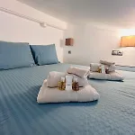 Apartment Midnight Blue - Heart Of - Breakfast - Ac -wi-fi Nice