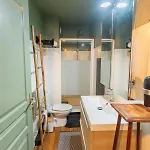 Apartment Cozy Close To Train Station *