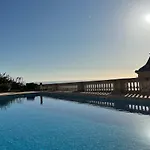 With Large Terrace & Sea View Over Apartment *