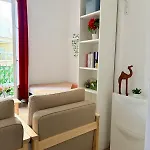 Apartment Avec Balcon - Centre-ville & A 2 Min