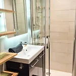 Joli T3 Moderne Avec Terrasse & Climatisation * Nice