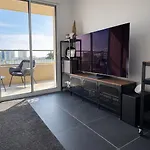 Luxury With Balcony & Rooftop Apartment *