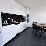 Apartment Luxury With Balcony & Rooftop Nice