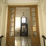 Apartment Stylish 1-bedroom Minutes From Beach&promenade Nice