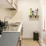 Quietude - Studio Calme Avec Vue Jardin En Hyper Centre De Nice