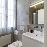 Cozy In Harbor - Garibaldi Square Apartment *