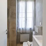 Apartment Cozy In Harbor - Garibaldi Square
