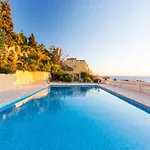 With Large Terrace & Sea View Over Apartment *