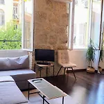 Wehost Clemenceau Sunny Palace 4 Pers 1 Bedroom Apartment