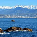 Choeur 3 Church Tradition 4pax Old Town And Beaches Apartment