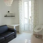 Apartment On Rue De France 4