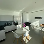219 Promenade
