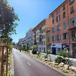 Coulée Verte, Confort, central, parking