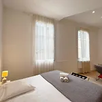 Apartment Riviera: Beachfront Old Town With Ac