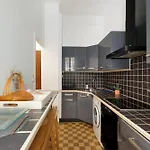 Apartment Palais De La Paix *