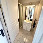Cosy T2 1-Min Walk To Promenade Des Anglais & Beach, Sea View