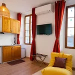 Renove Climatise Confort - Lit Queen Size - Emplacement Ideal Pres Des Plages Apartment Nice