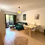 Mnk - Appartement Avec Balcon Et Ac - 6 Min Du Port De Nice