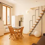 Duplex Place Rossetti *