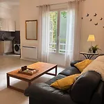 Apartment 2 Pieces *