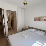 Mnk - Appartement Avec Balcon Et Ac - 6 Min Du Port De Nice