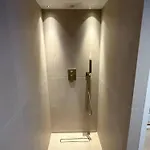 Charme Et Modernite Au Coeur Du Vieux Apartment